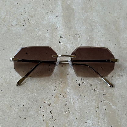 Octa brown