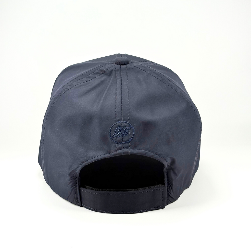 Very dark navy blue cap