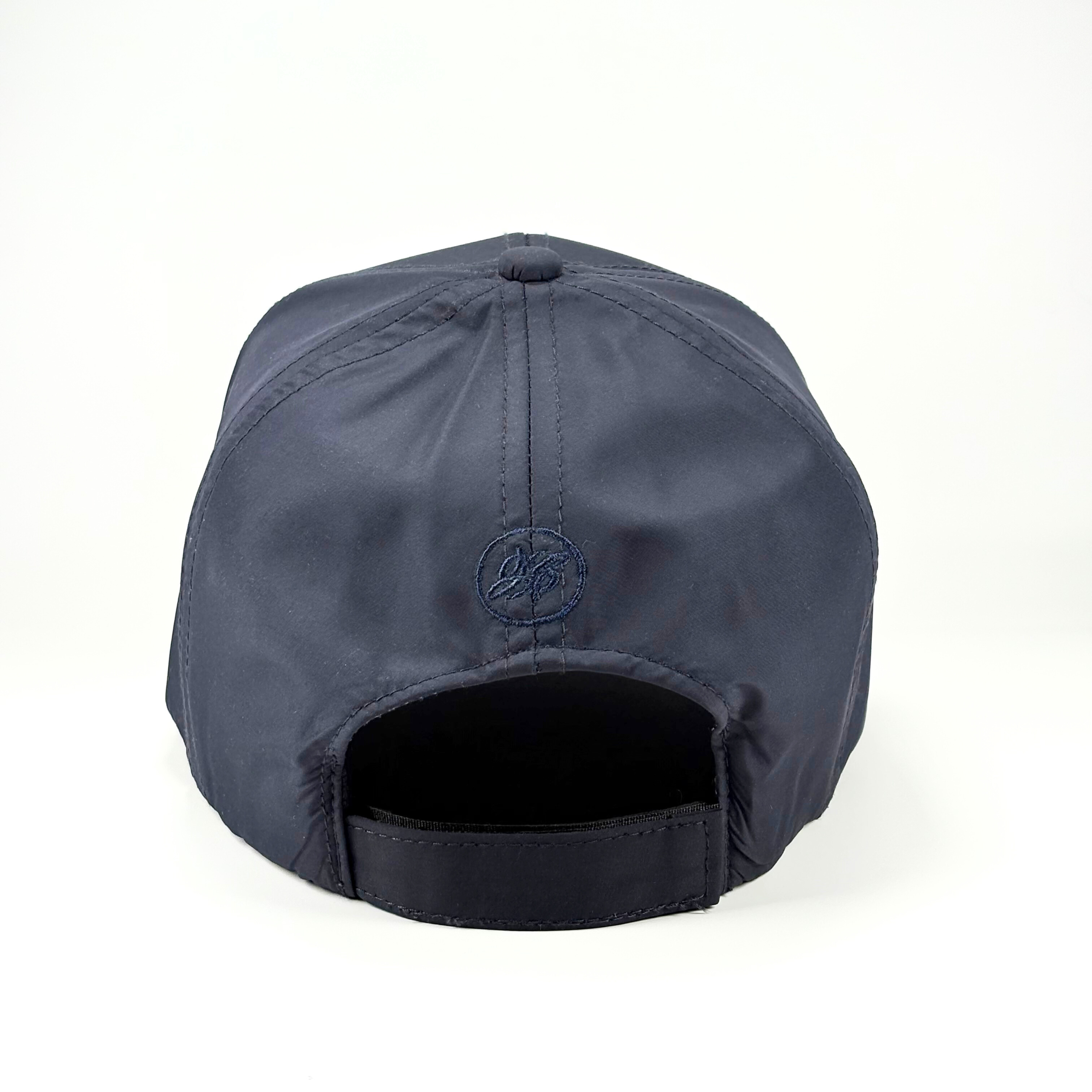 Very dark navy blue cap