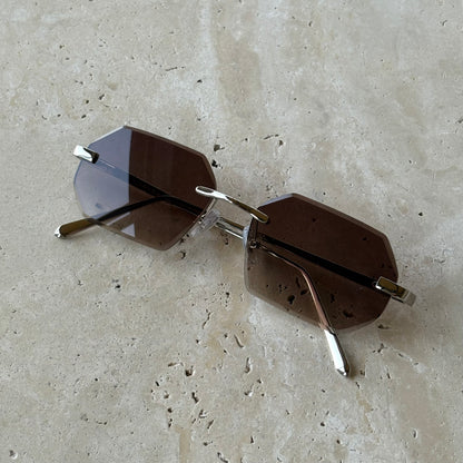 Octa brown