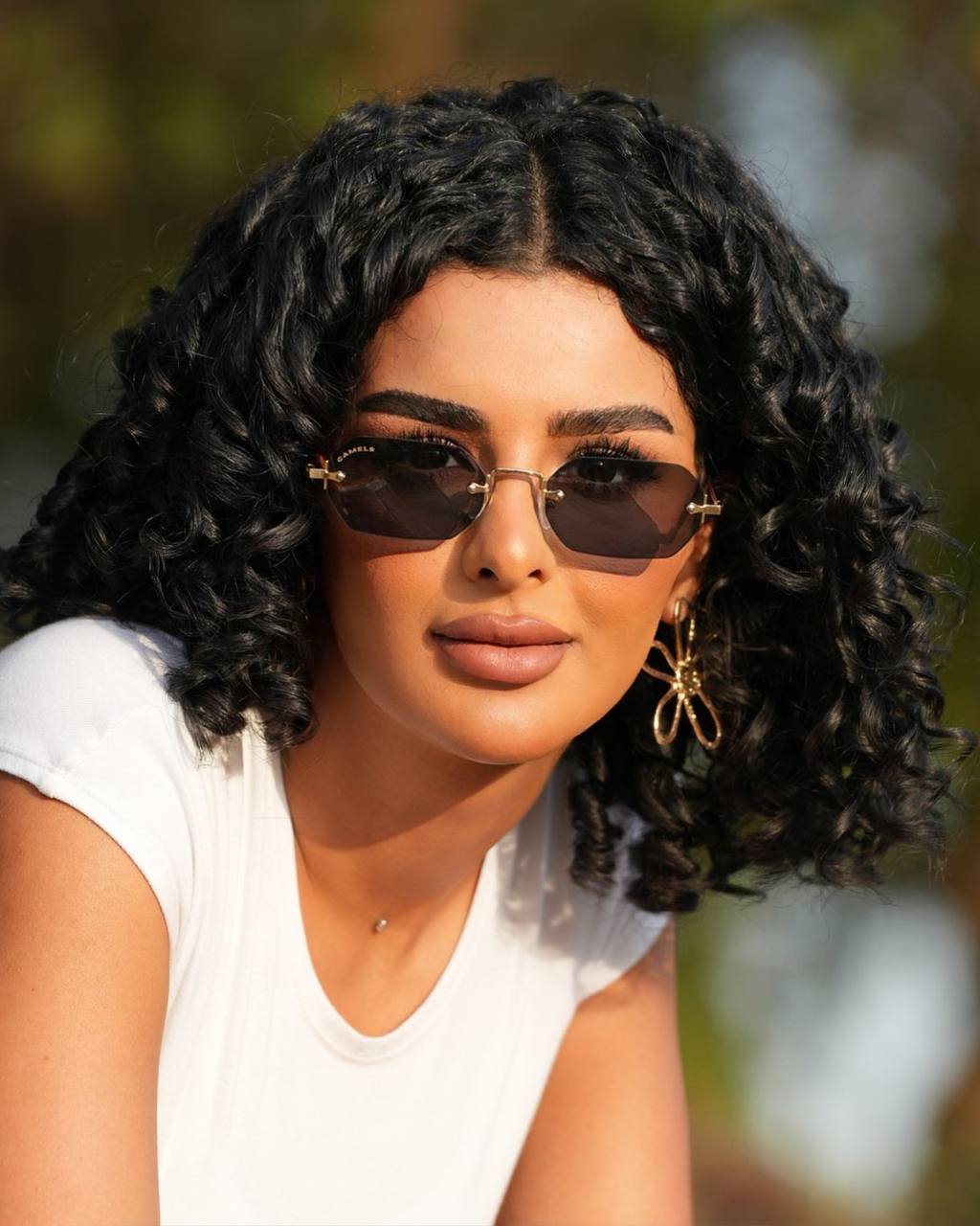 black classic sunglasses