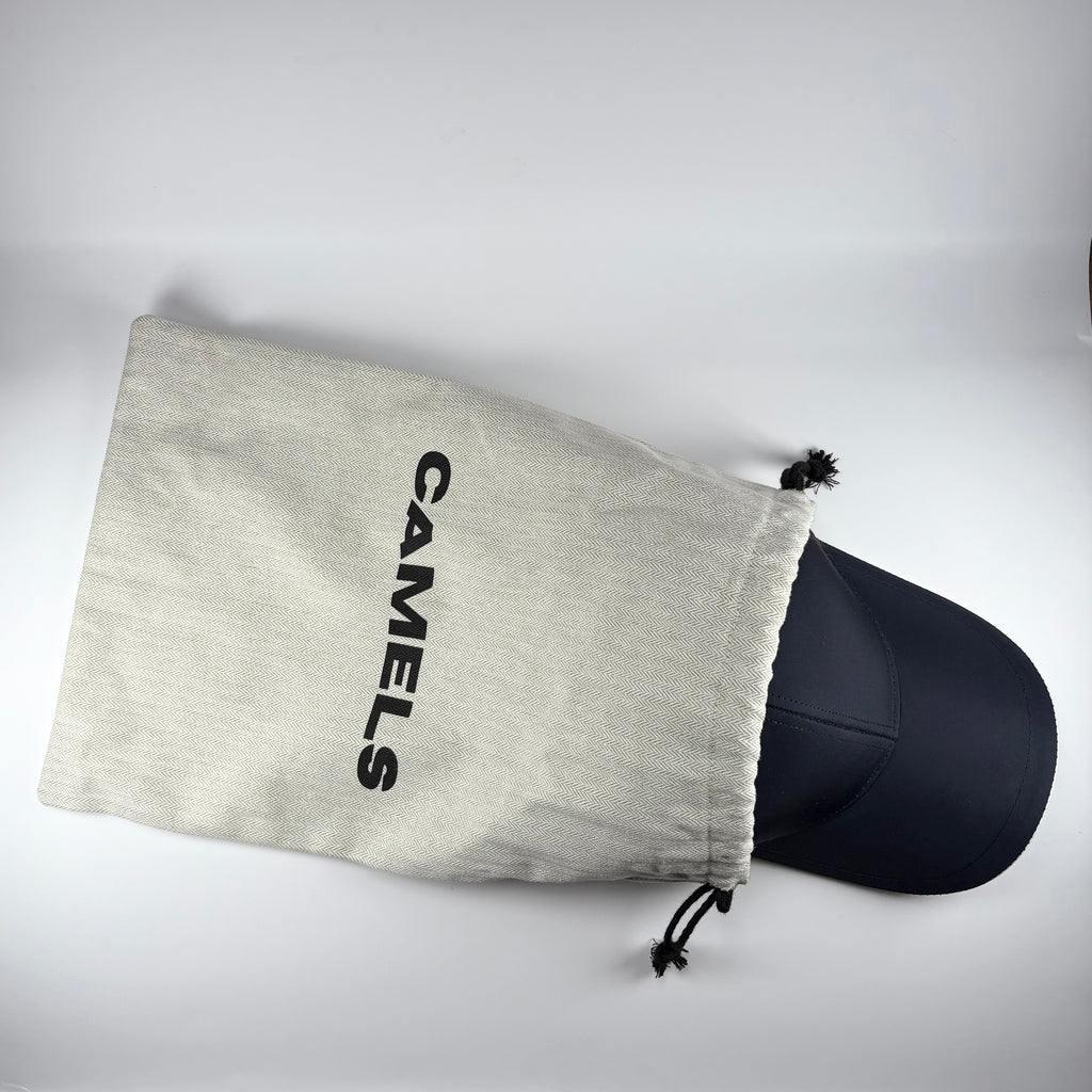 Very dark navy blue cap