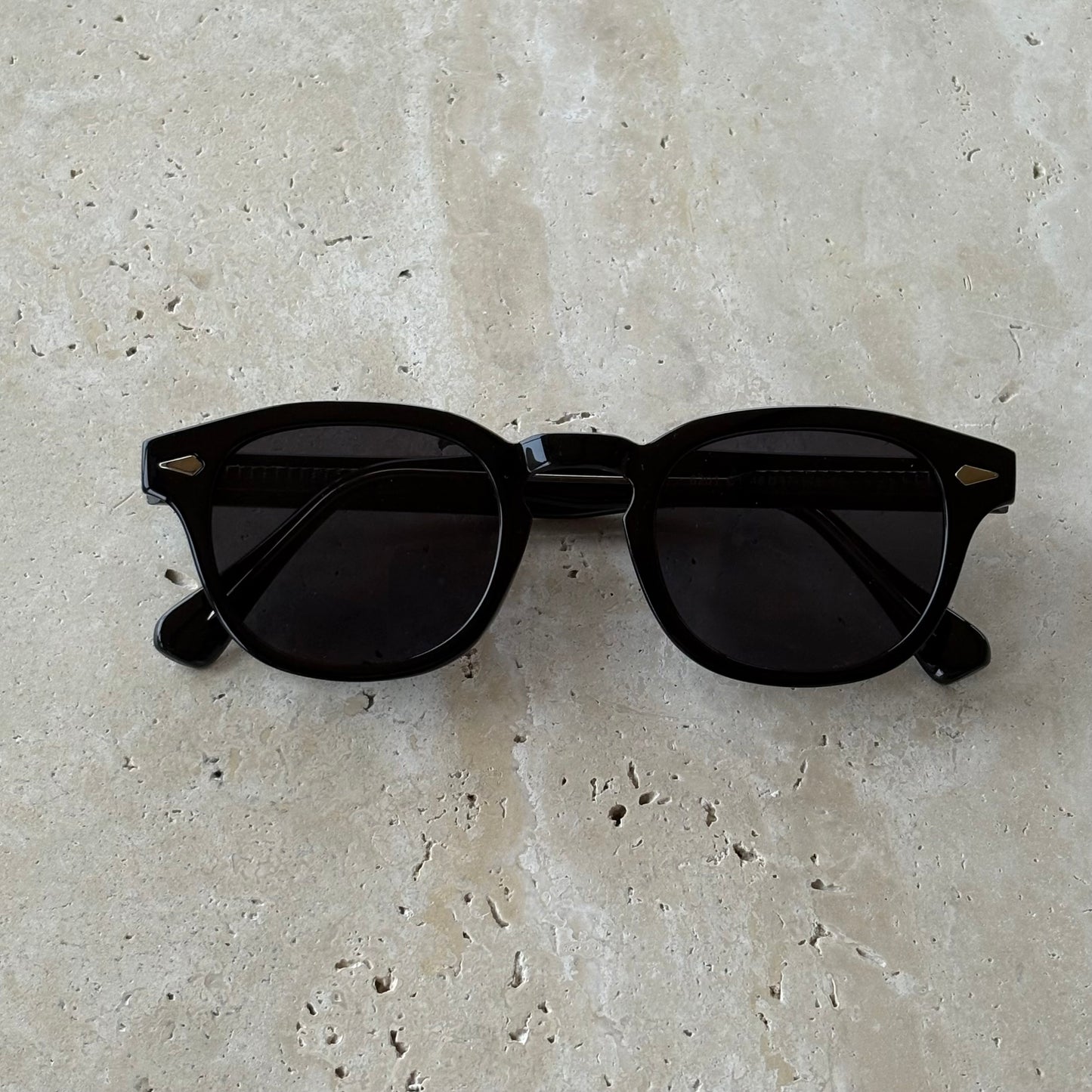 vintage black